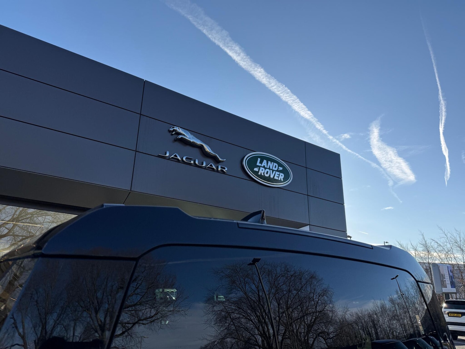 Used Land Rover Defender 2024 for sale - 77203254: Photo 31