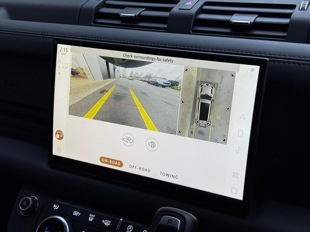 Used Land Rover Defender 2024 for sale - 77203254: Photo 4