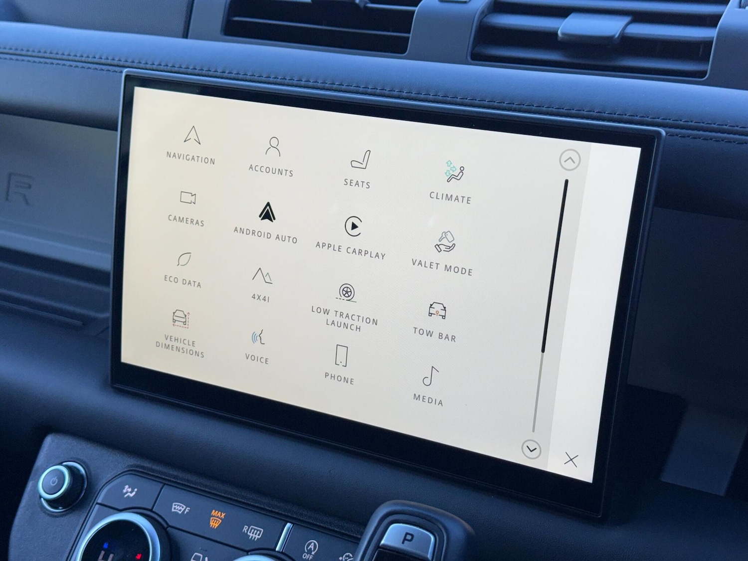 Used Land Rover Defender 2024 for sale - 77203254: Photo 41