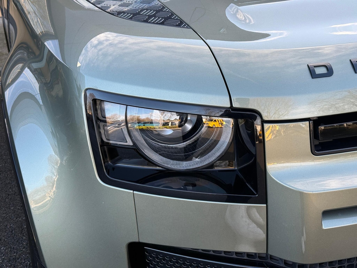 Used Land Rover Defender 2024 for sale - 77203254: Photo 47