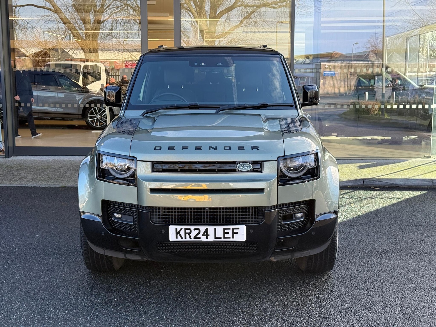 Used Land Rover Defender 2024 for sale - 77203254: Photo 6