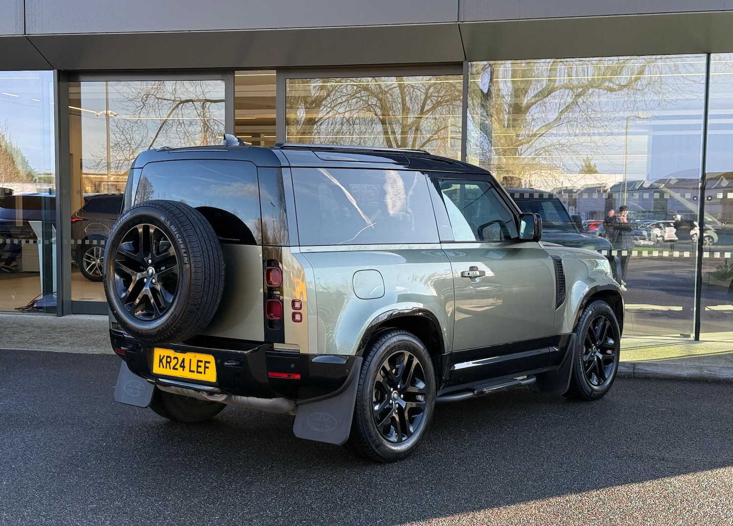 Used Land Rover Defender 2024 for sale - 77203254: Photo 7