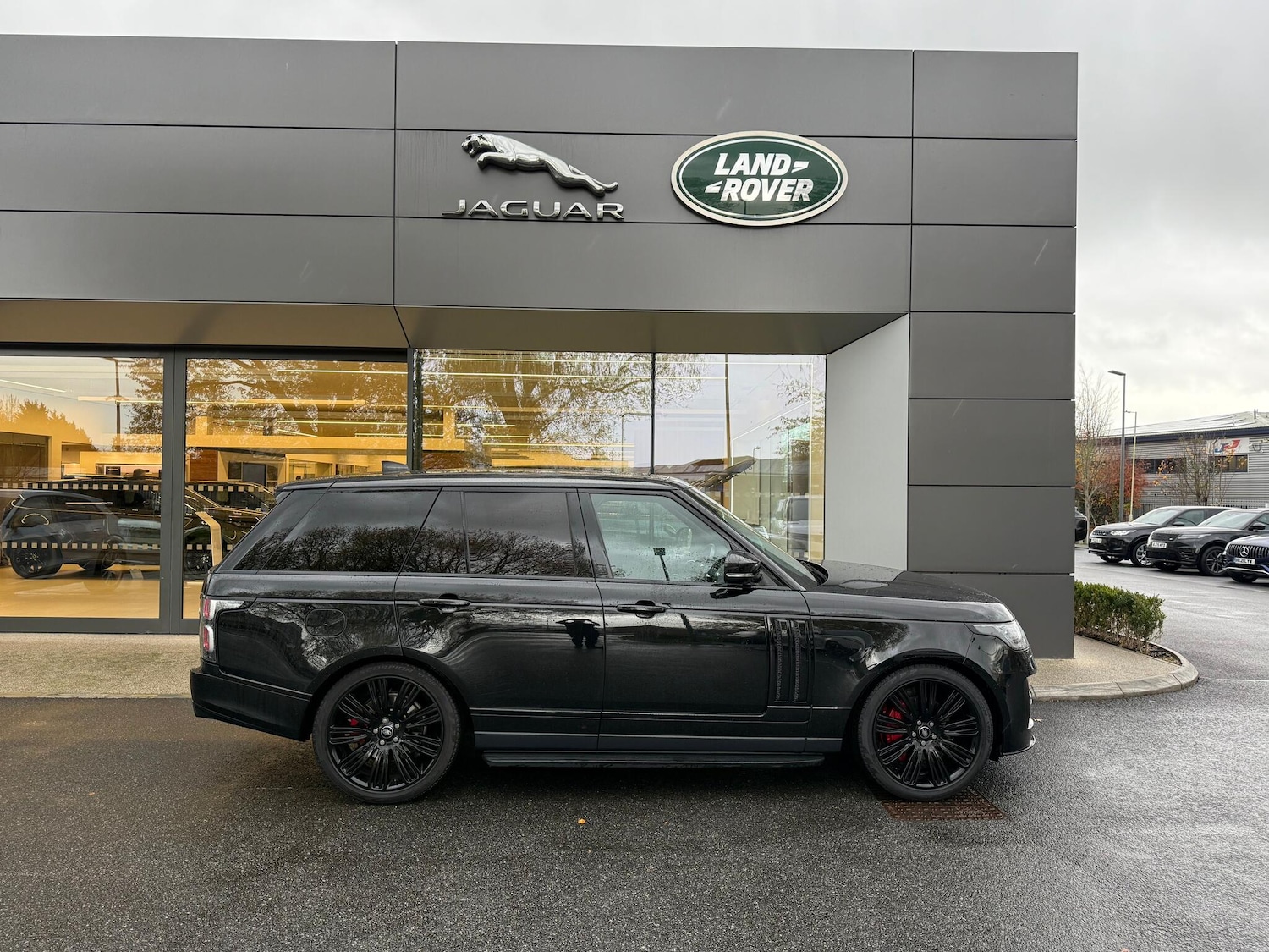 Used Land Rover Range Rover 2021 for sale - 76538923: Photo 2