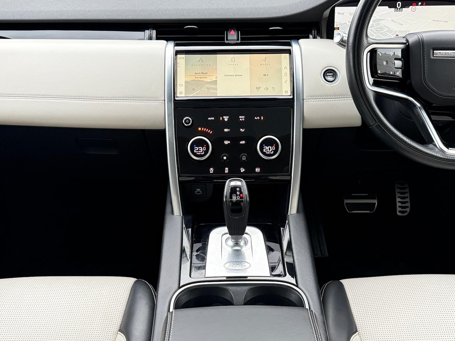 Used Land Rover Discovery Sport 2022 for sale - 77411790: Photo 15