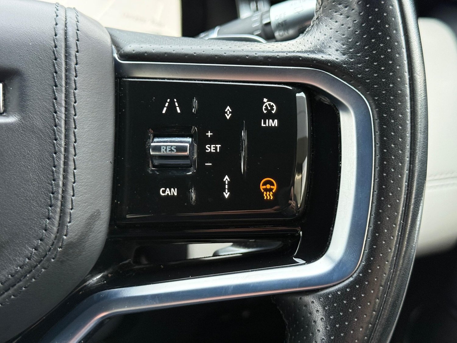 Used Land Rover Discovery Sport 2022 for sale - 77411790: Photo 27