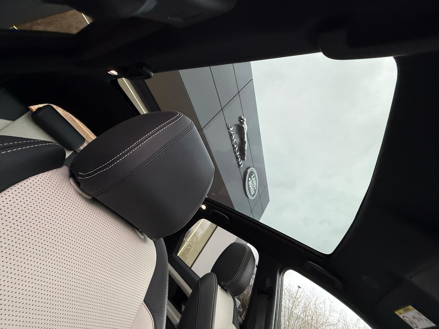 Used Land Rover Discovery Sport 2022 for sale - 77411790: Photo 34