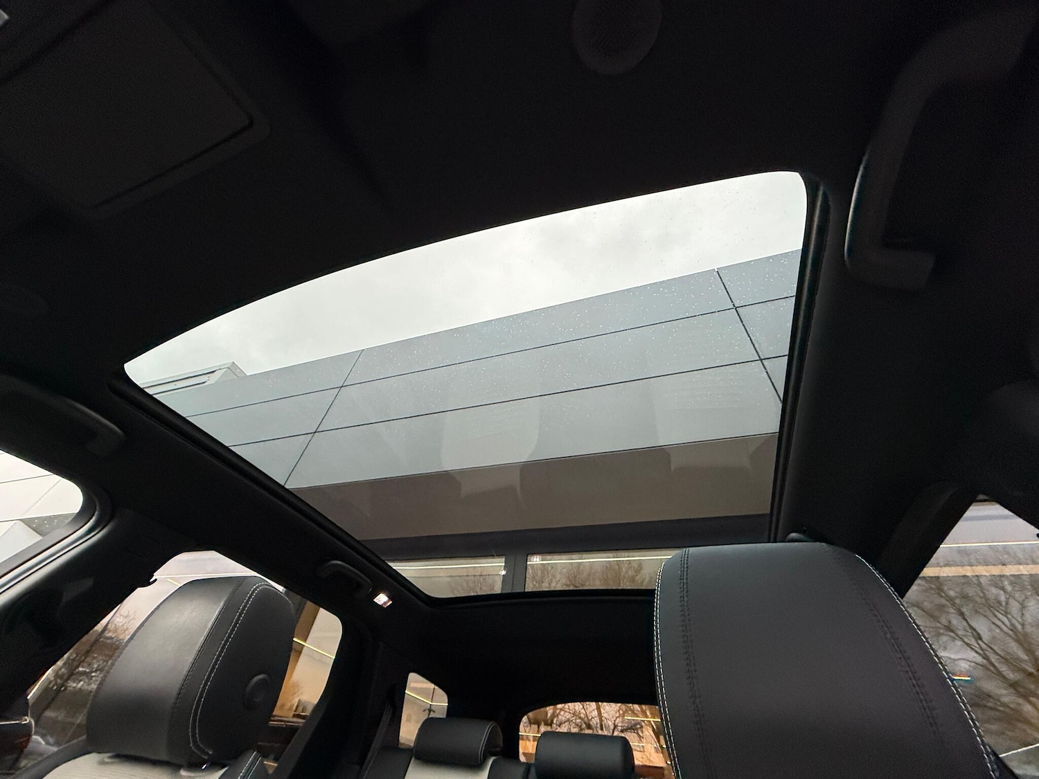 Used Land Rover Discovery Sport 2022 for sale - 77411790: Photo 5