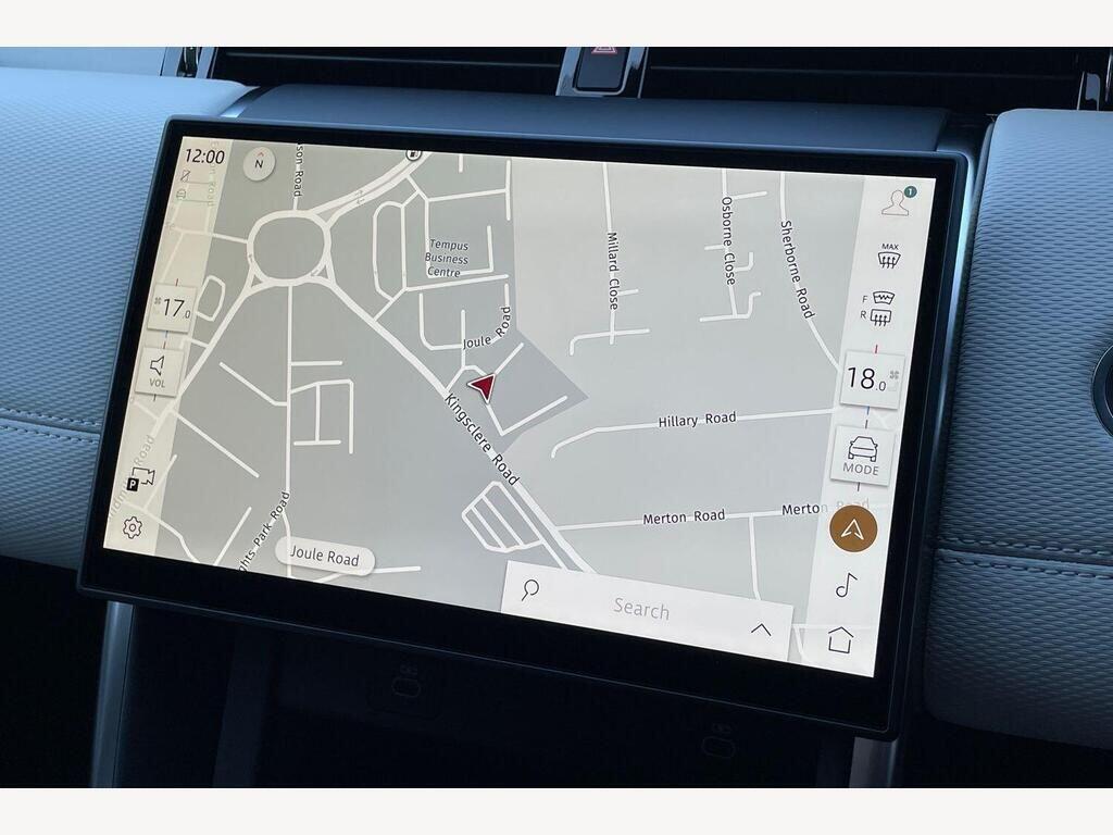 Used Land Rover Discovery Sport 2025 for sale - 76215254: Photo 12