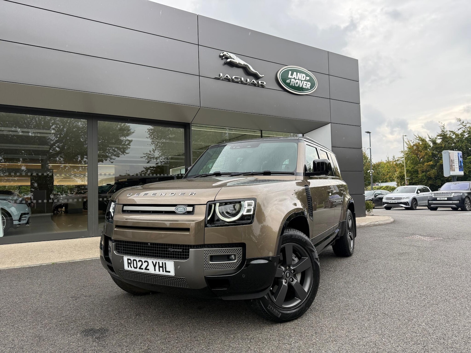 Used Land Rover Defender 110 2022 for sale - 76137532: Photo 29