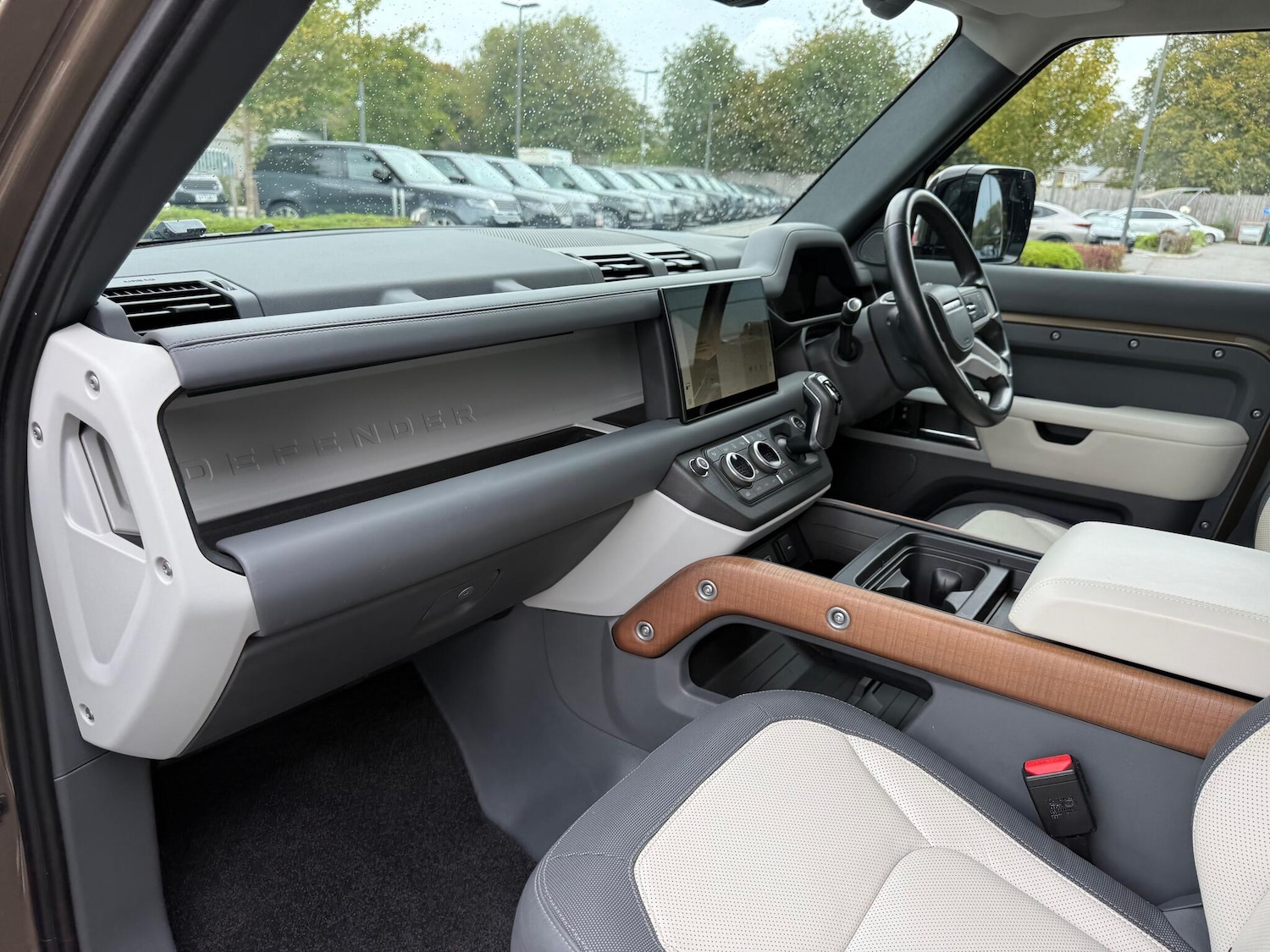 Used Land Rover Defender 110 2022 for sale - 76137532: Photo 48