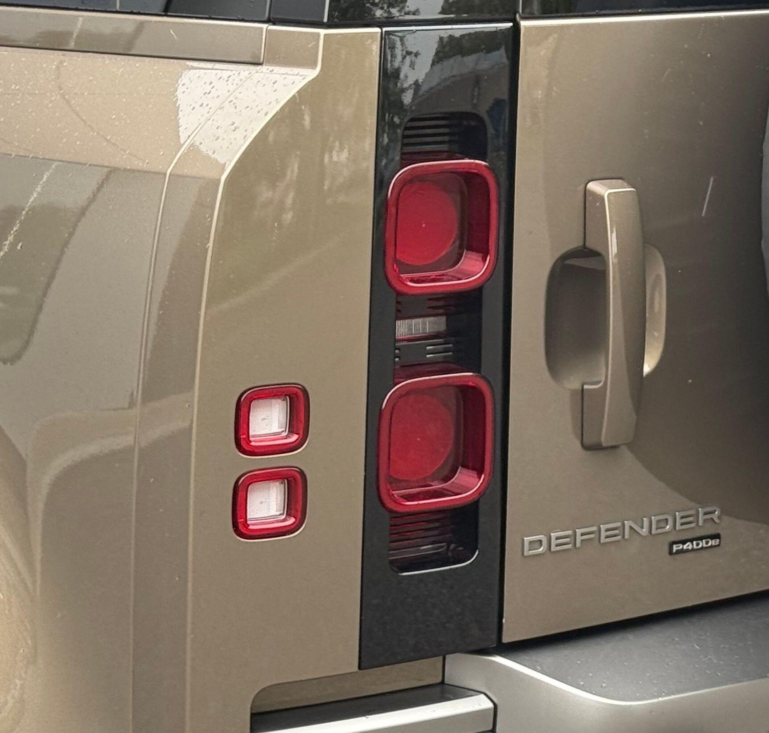 Used Land Rover Defender 110 2022 for sale - 76137532: Photo 57