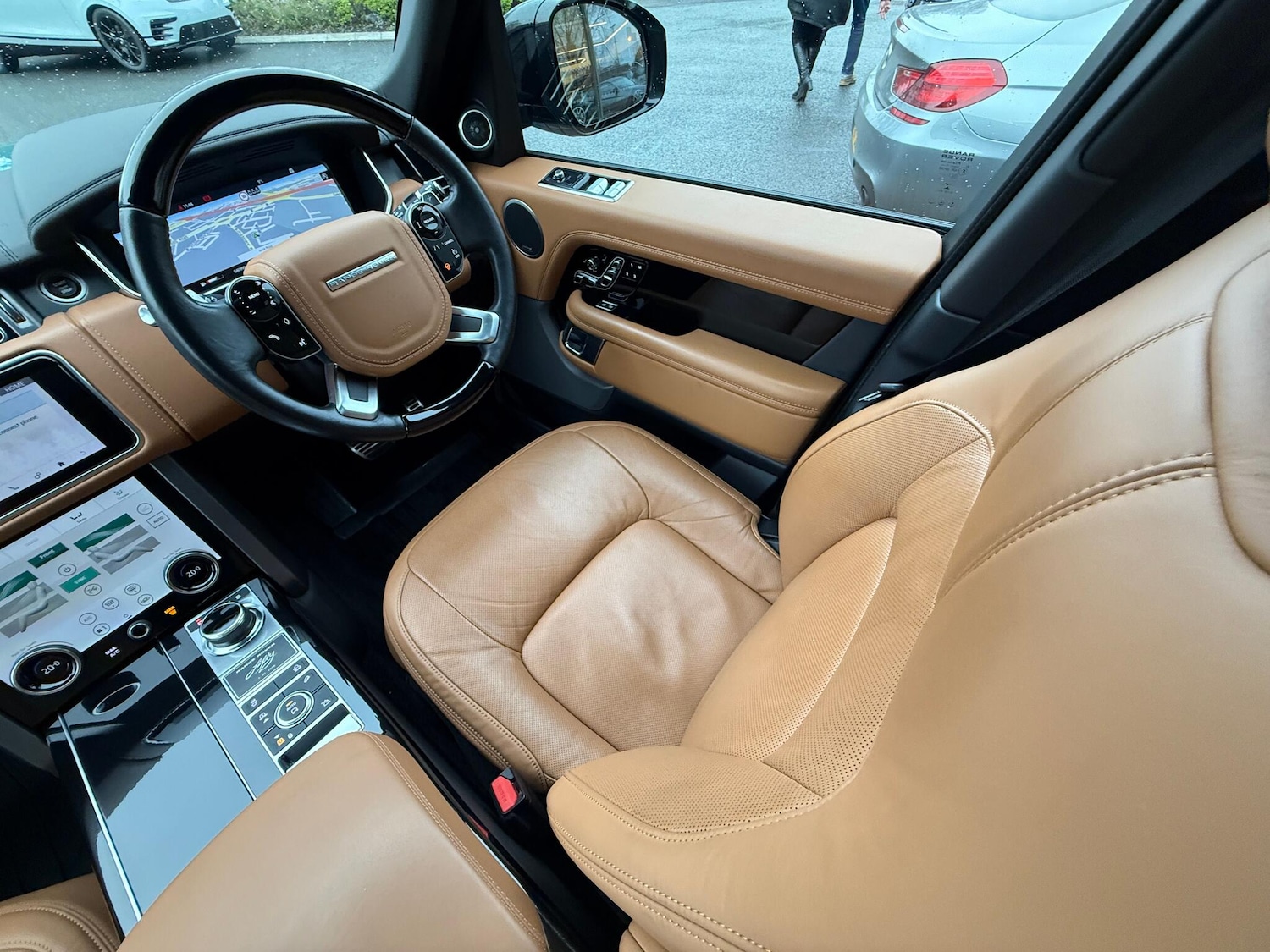 Used Land Rover Range Rover 2021 for sale - 76976676: Photo 12