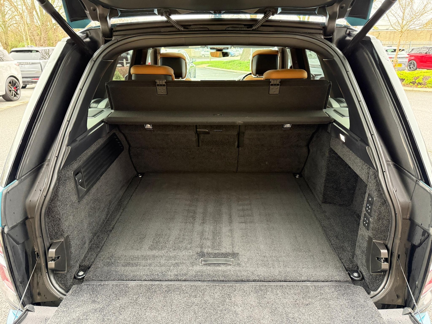 Used Land Rover Range Rover 2021 for sale - 76976676: Photo 39