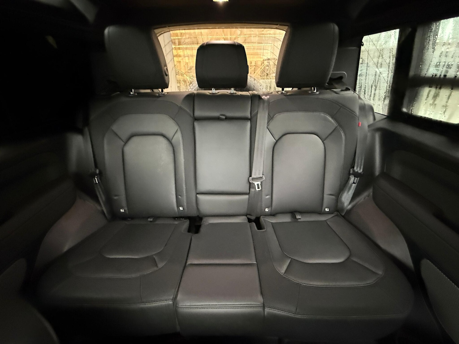 Used Land Rover Defender 2024 for sale - 77143282: Photo 11