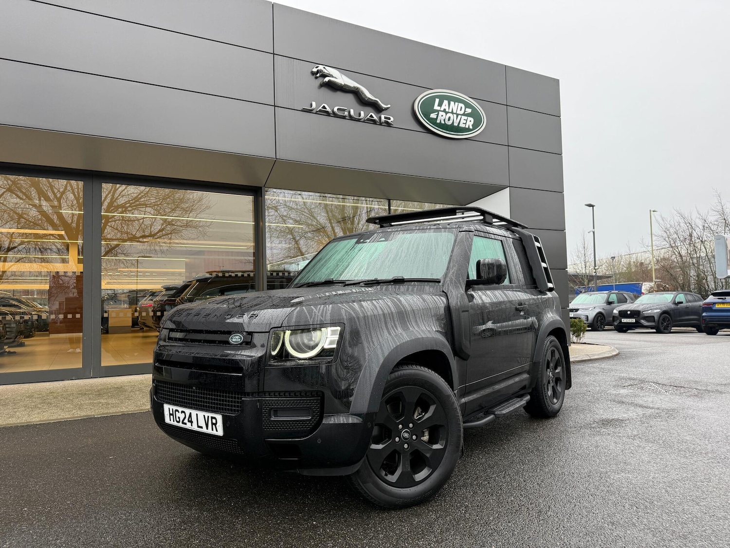 Used Land Rover Defender 2024 for sale - 77143282: Photo 28