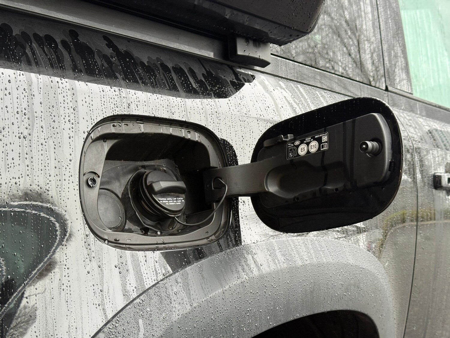 Used Land Rover Defender 2024 for sale - 77143282: Photo 43