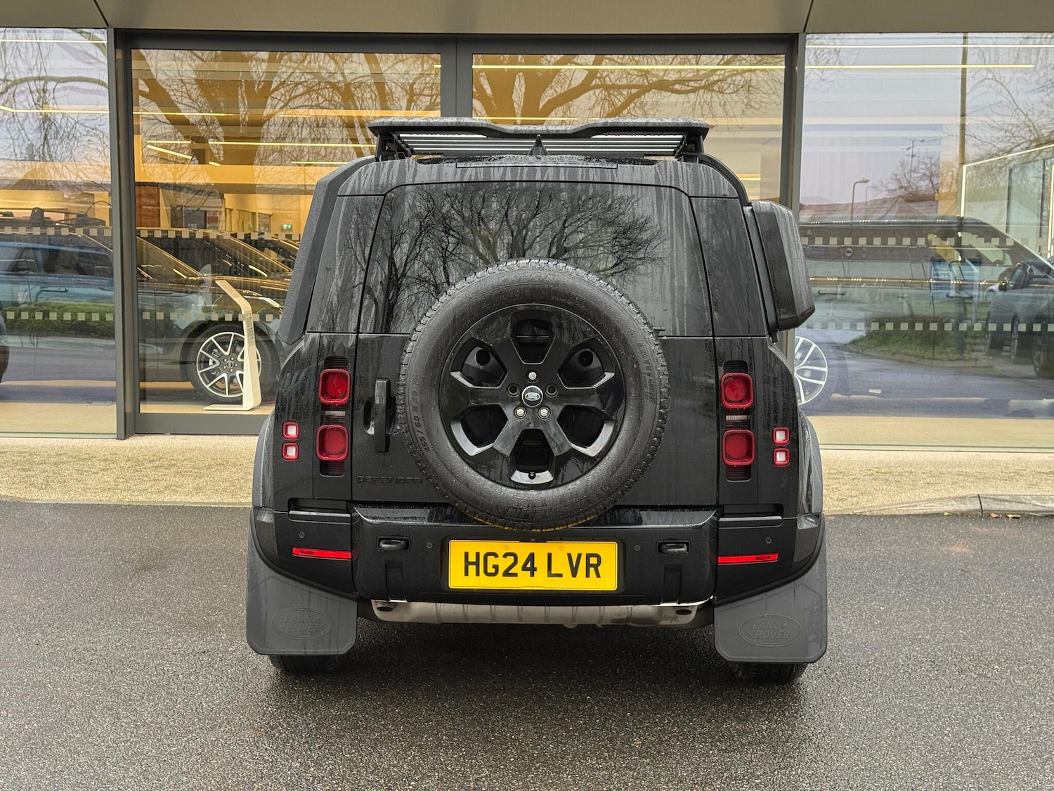 Used Land Rover Defender 2024 for sale - 77143282: Photo 8