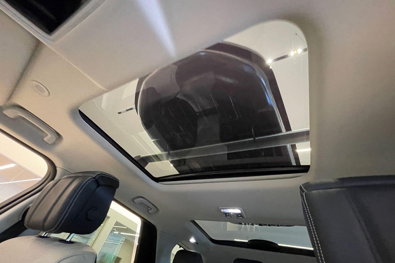 Used Land Rover Discovery 2025 for sale - 76432443: Photo 5