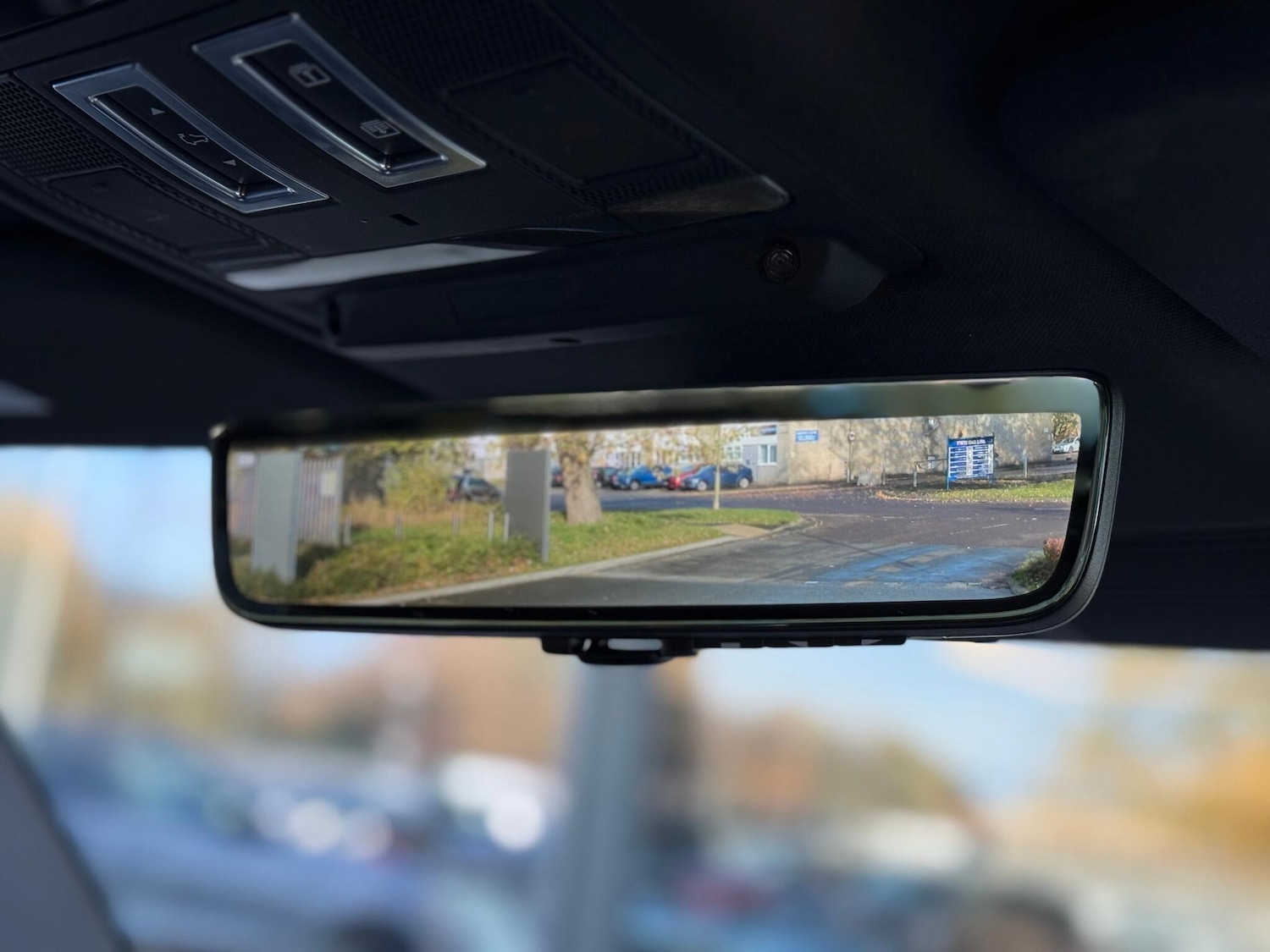 Used Land Rover Defender 110 2023 for sale - 76472367: Photo 33