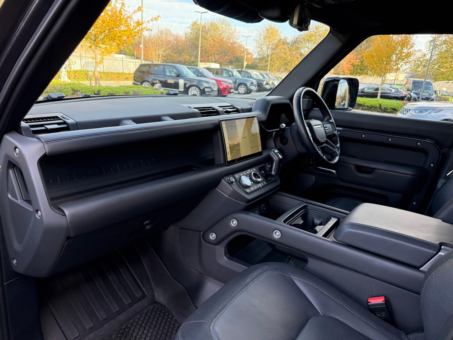 Used Land Rover Defender 110 2023 for sale - 76472367: Photo 45