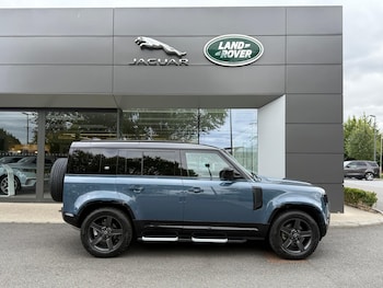 Used Land Rover Defender 110 2022 for sale - 75623893: Photo