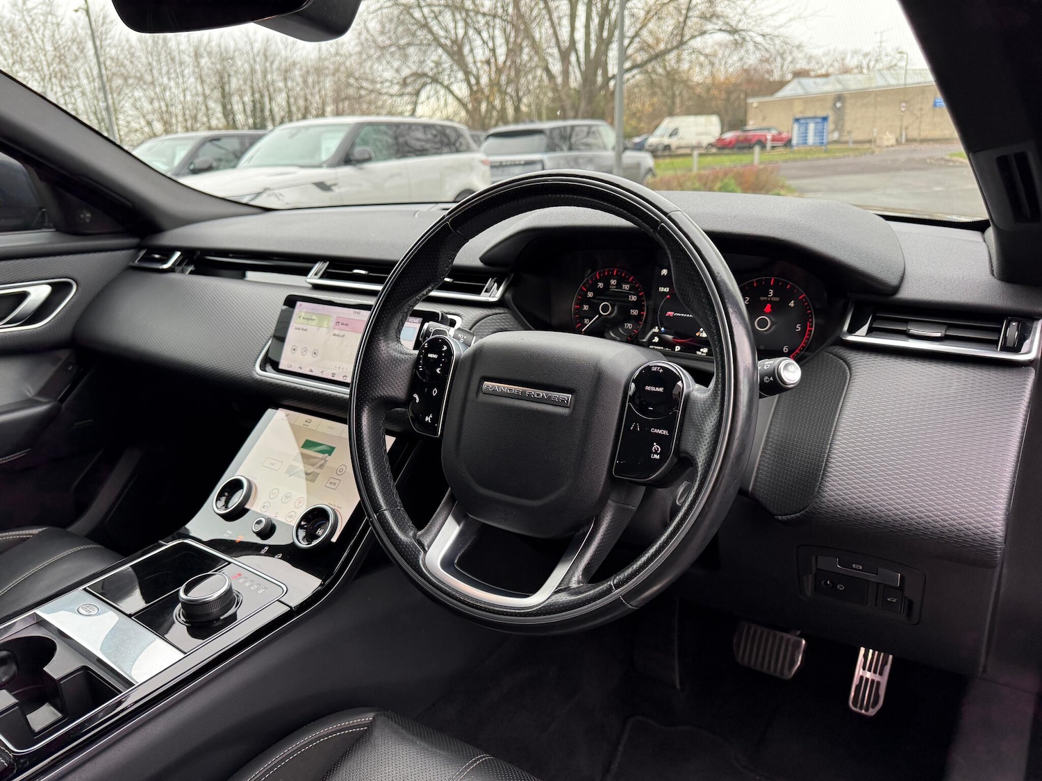 Used Land Rover Range Rover Velar 2018 for sale - 76832724: Photo 31