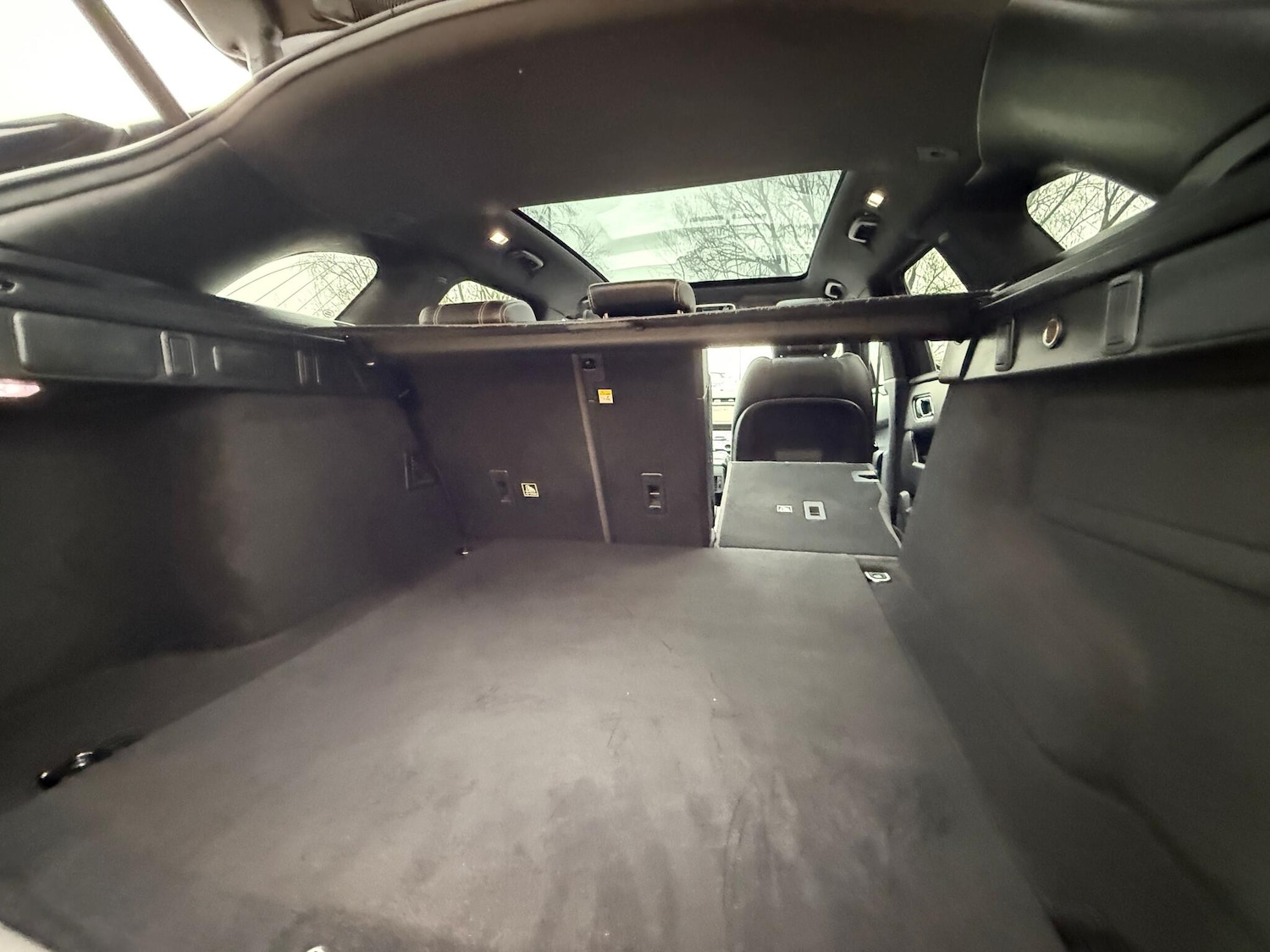 Used Land Rover Range Rover Velar 2018 for sale - 76832724: Photo 43