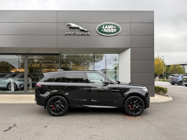 Used Land Rover Range Rover Sport 2025 for sale - 76226945: Photo 2