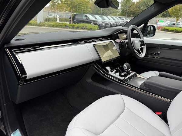 Used Land Rover Range Rover Sport 2025 for sale - 76226945: Photo 47