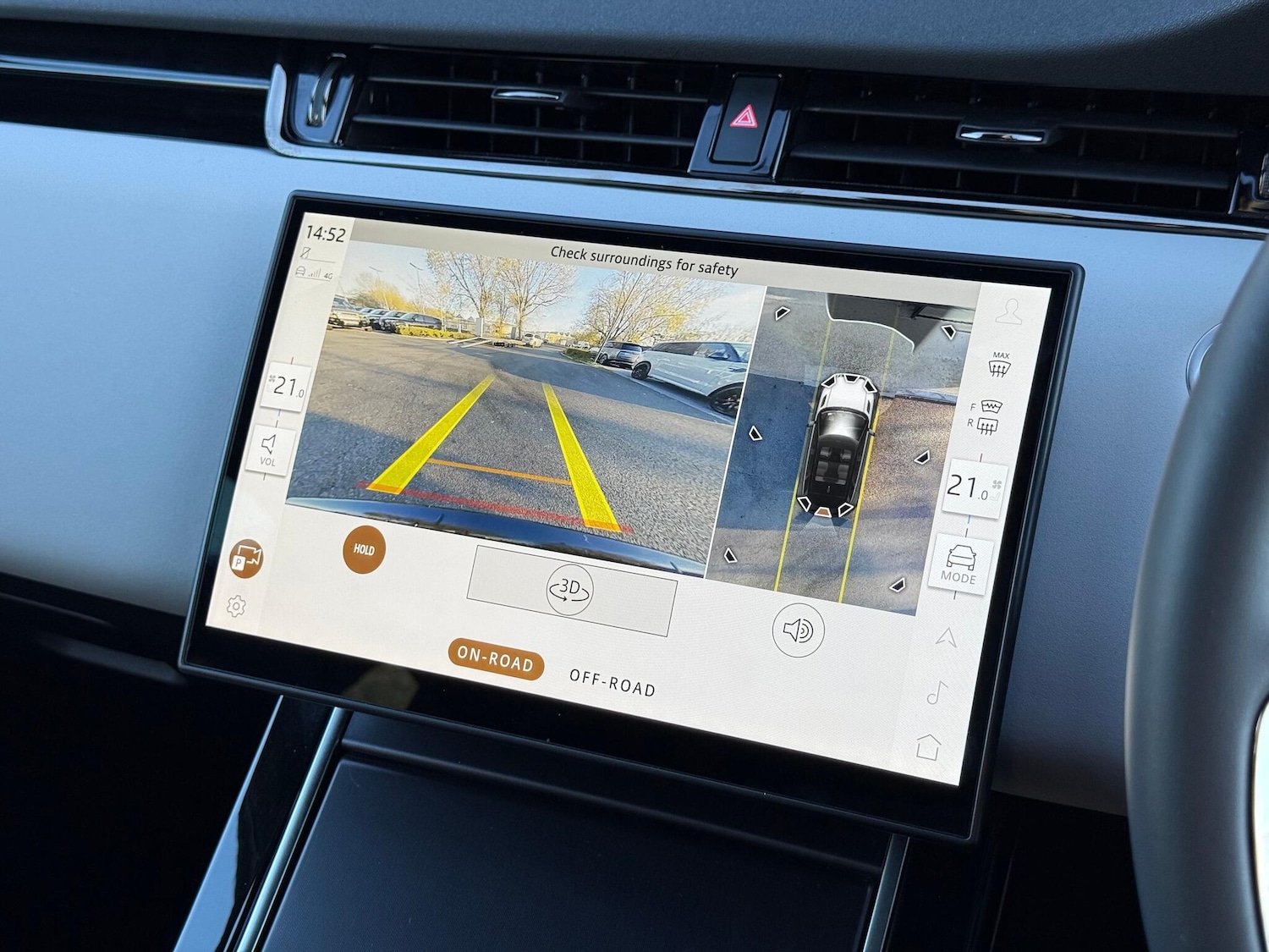 Used Land Rover Range Rover Evoque 2025 for sale - 76226879: Photo 11