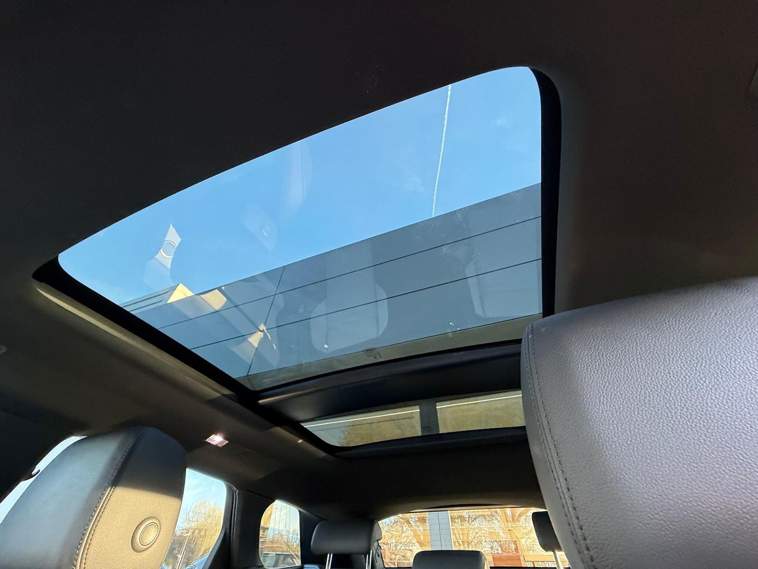 Used Land Rover Range Rover Evoque 2025 for sale - 76226879: Photo 21