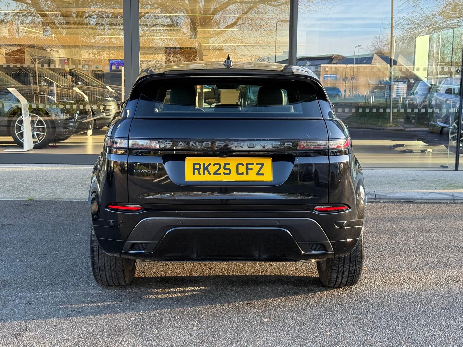 Used Land Rover Range Rover Evoque 2025 for sale - 76226879: Photo 6