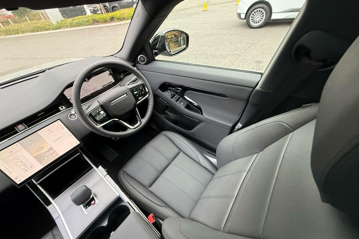 Used Land Rover Range Rover Evoque 2025 for sale - 76765745: Photo 13