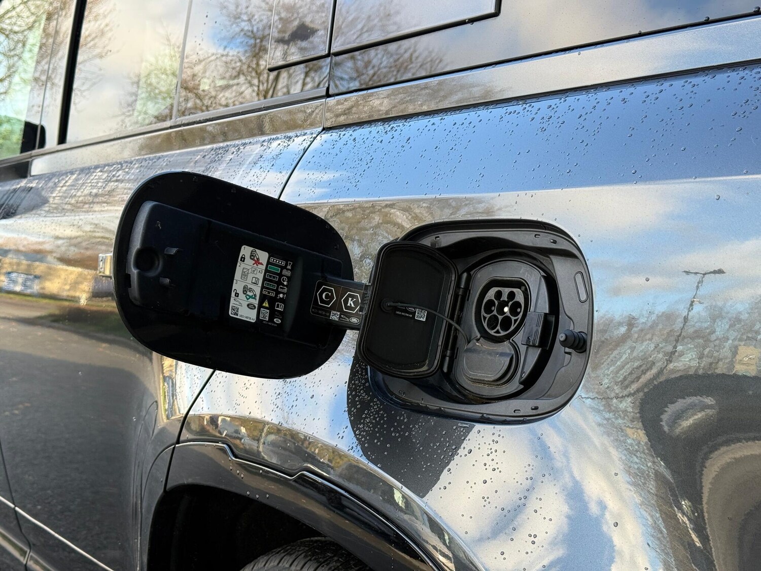 Used Land Rover Defender 110 2023 for sale - 76423404: Photo 42