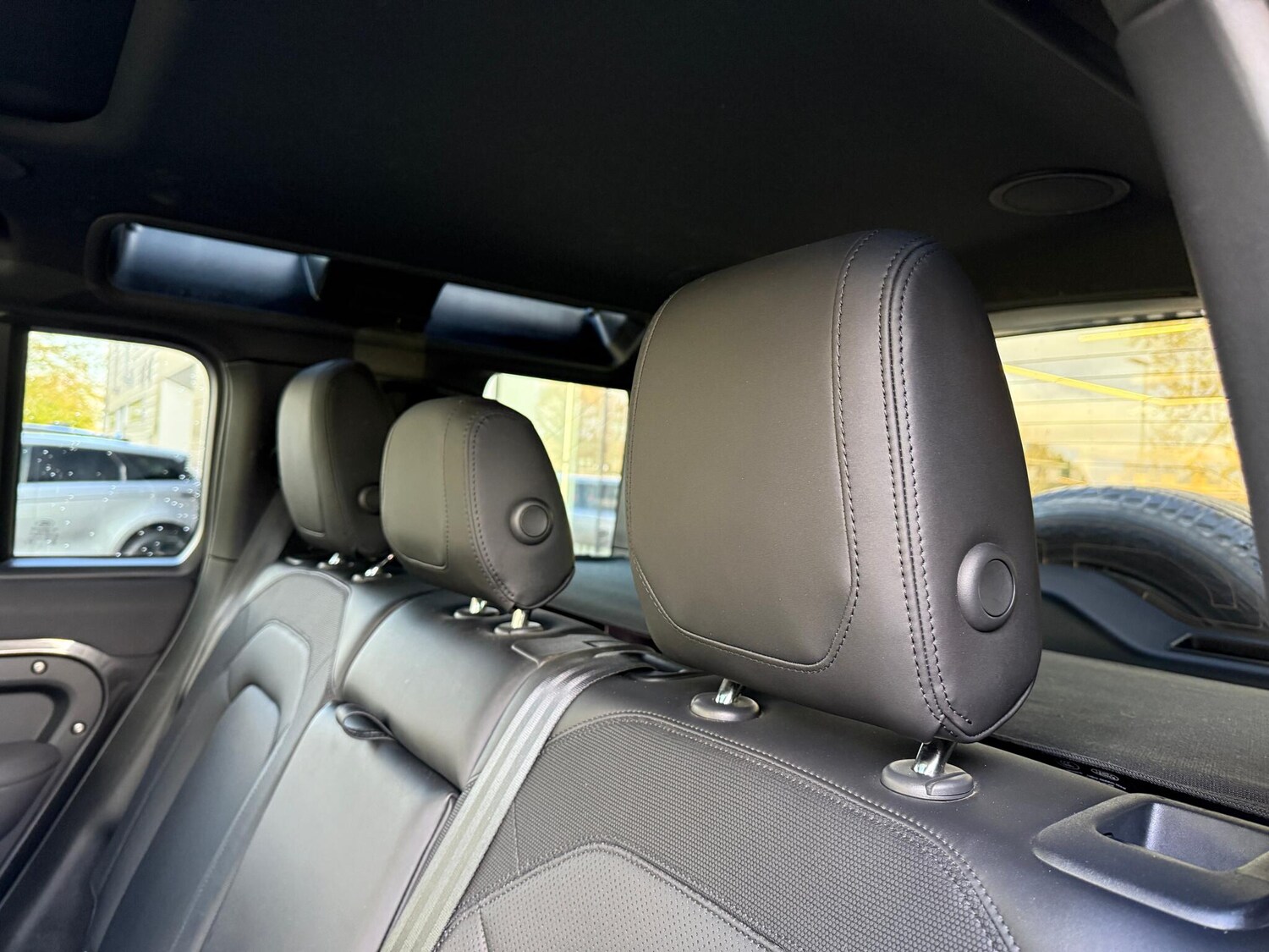 Used Land Rover Defender 110 2023 for sale - 76423404: Photo 52