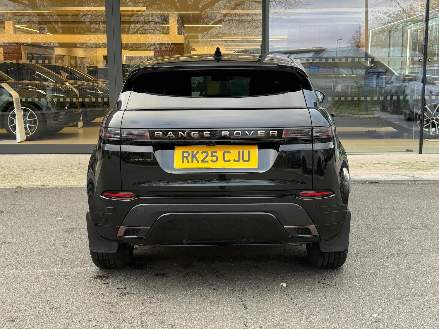 Used Land Rover Range Rover Evoque 2025 for sale - 76226333: Photo 6