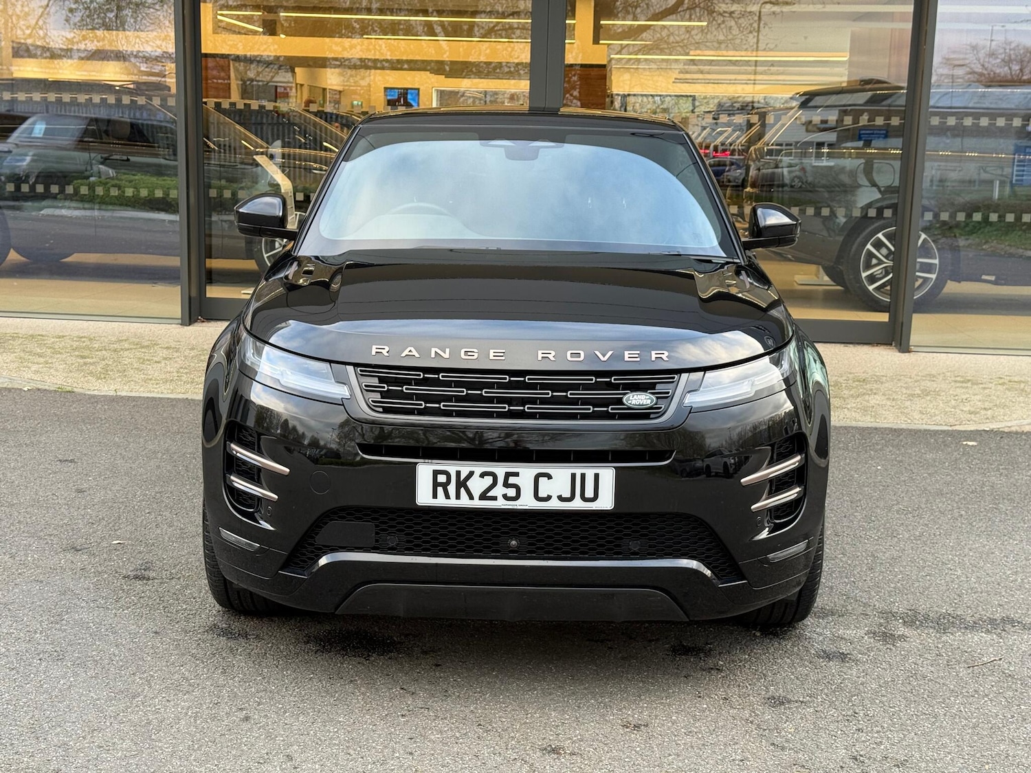Used Land Rover Range Rover Evoque 2025 for sale - 76226333: Photo 7