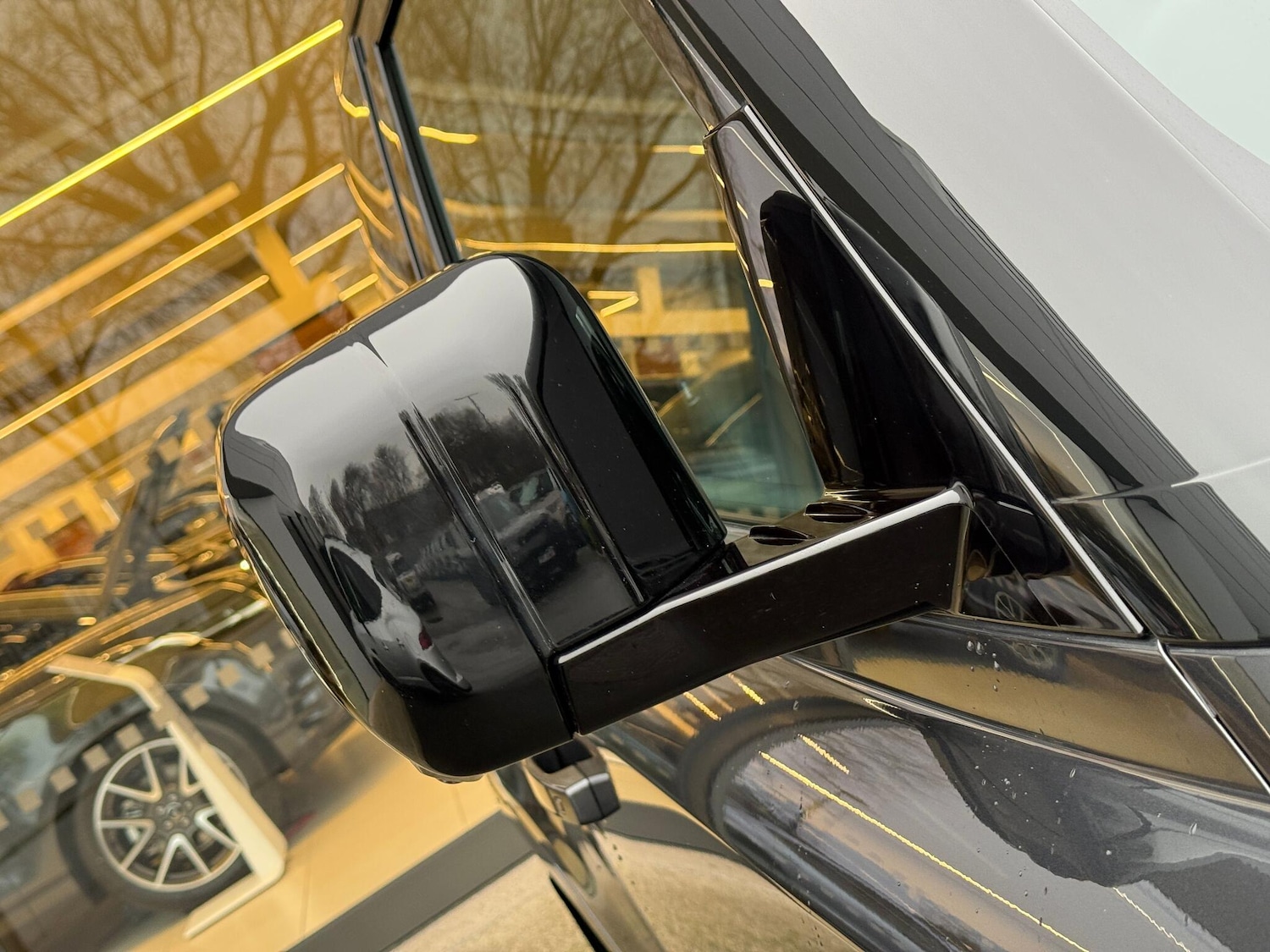 Used Land Rover Defender 2025 for sale - 77202464: Photo 41