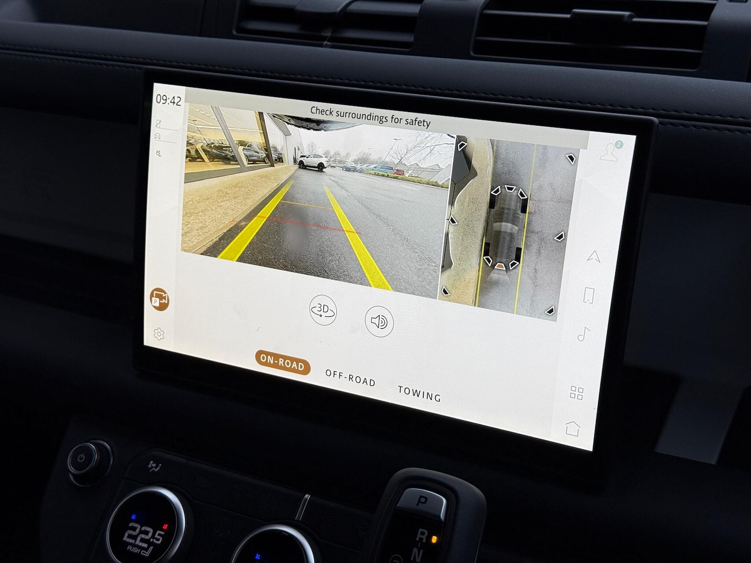 Used Land Rover Defender 2025 for sale - 77202464: Photo 6