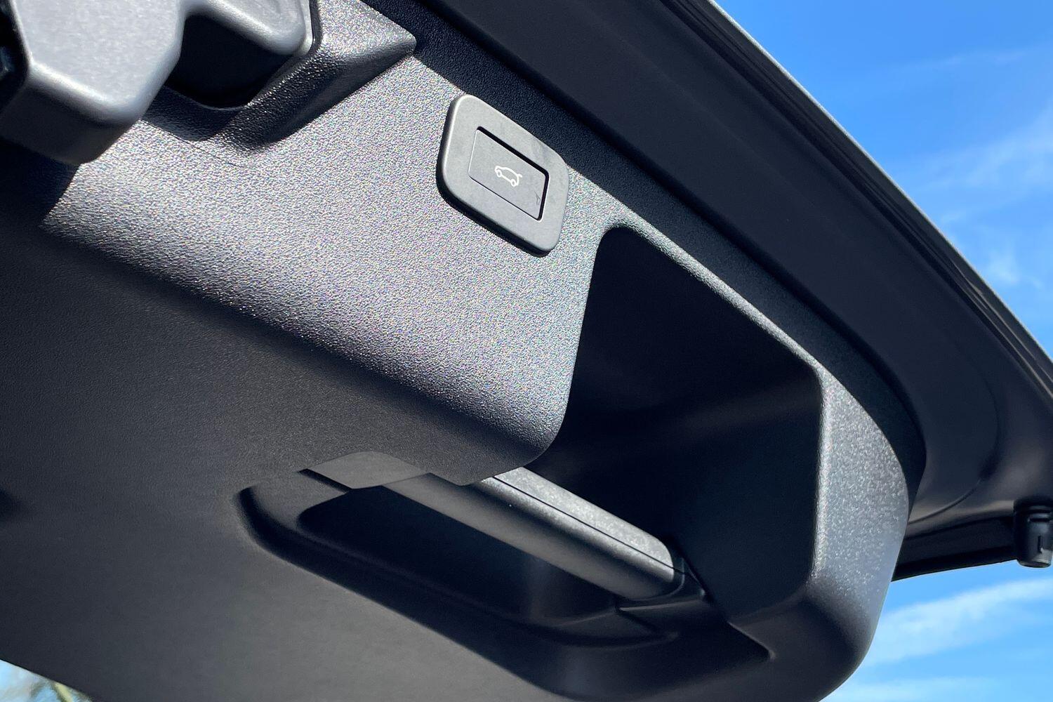 Used Land Rover Discovery Sport 2025 for sale - 76538638: Photo 47