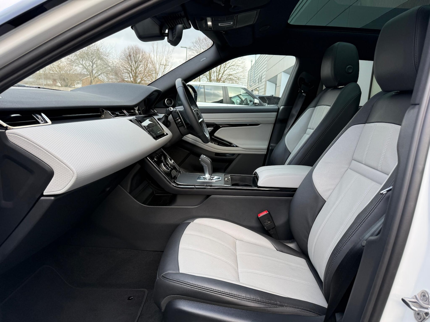 Used Land Rover Range Rover Evoque 2023 for sale - 77377152: Photo 10