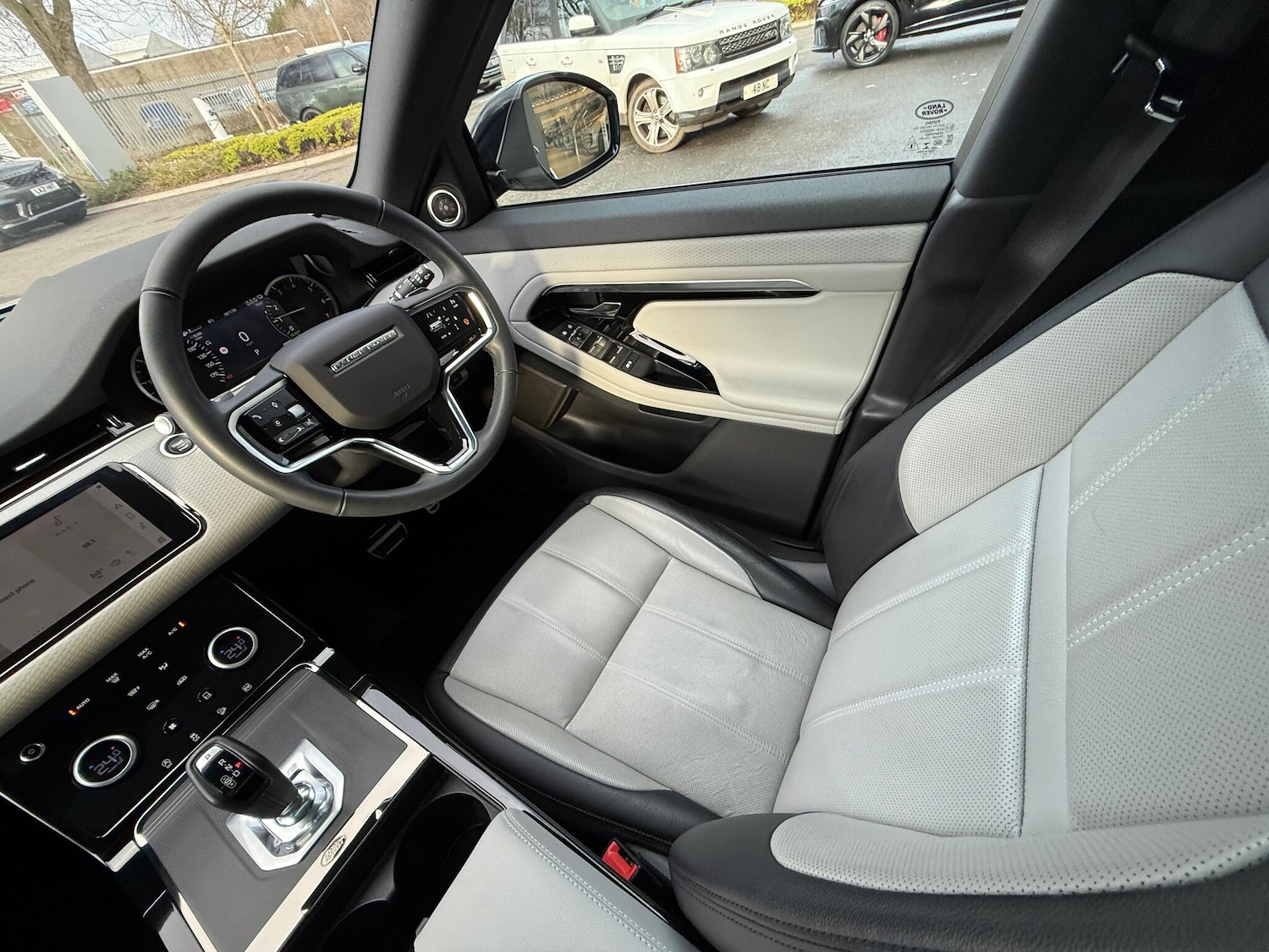Used Land Rover Range Rover Evoque 2023 for sale - 77377152: Photo 13