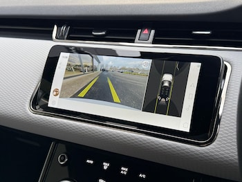 Used Land Rover Range Rover Evoque 2023 for sale - 77377152: Photo