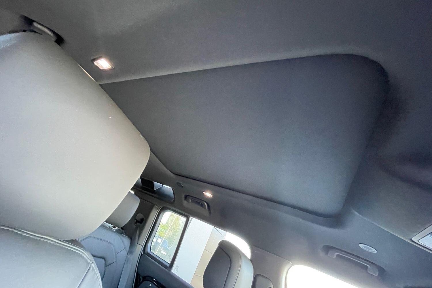Used Land Rover Defender 110 2025 for sale - 76024348: Photo 37