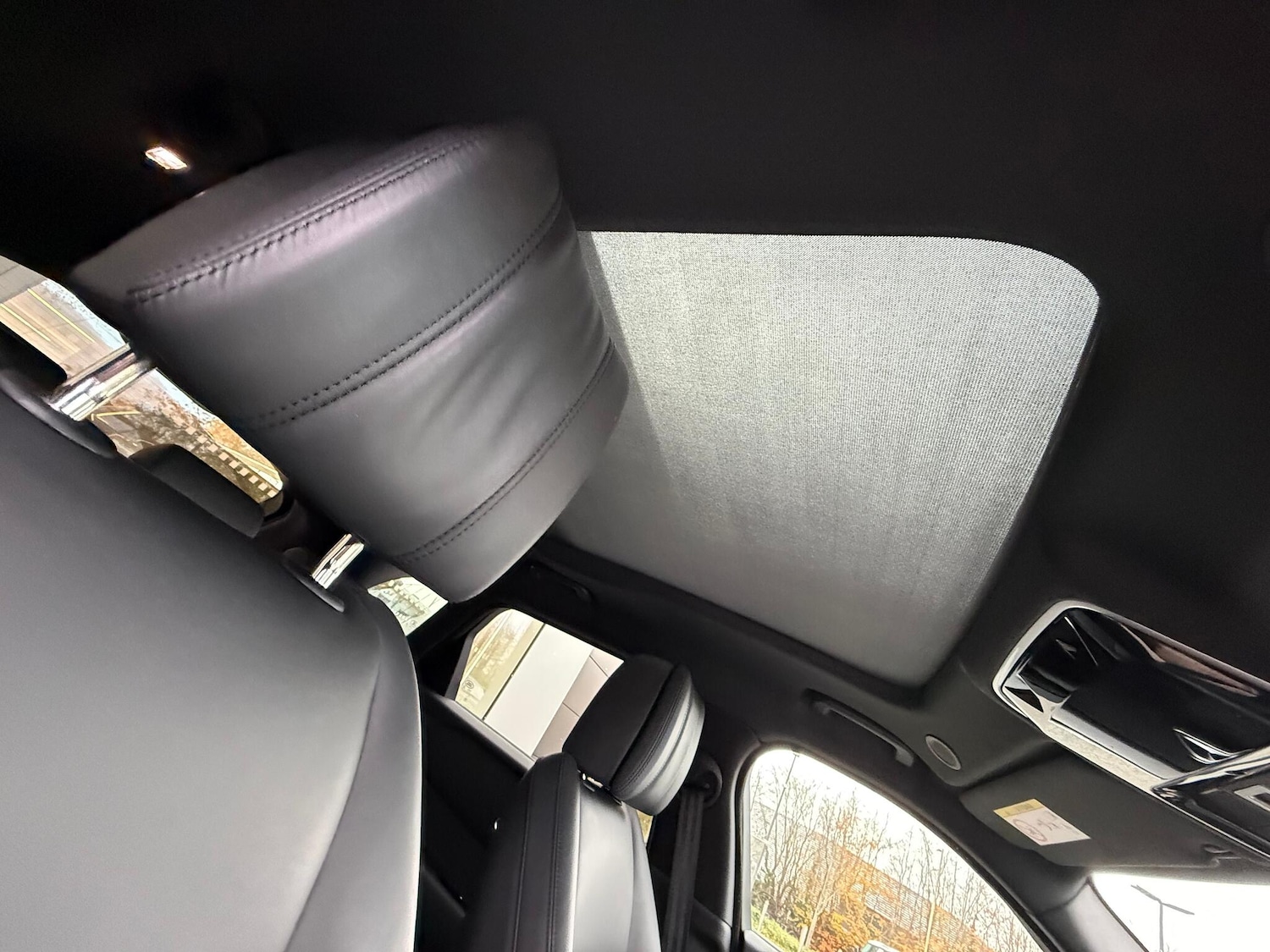 Used Land Rover Range Rover Velar 2023 for sale - 76619600: Photo 36