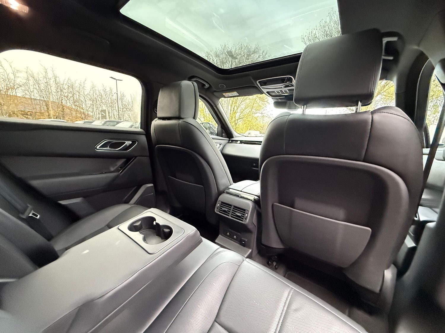 Used Land Rover Range Rover Velar 2023 for sale - 76619600: Photo 42