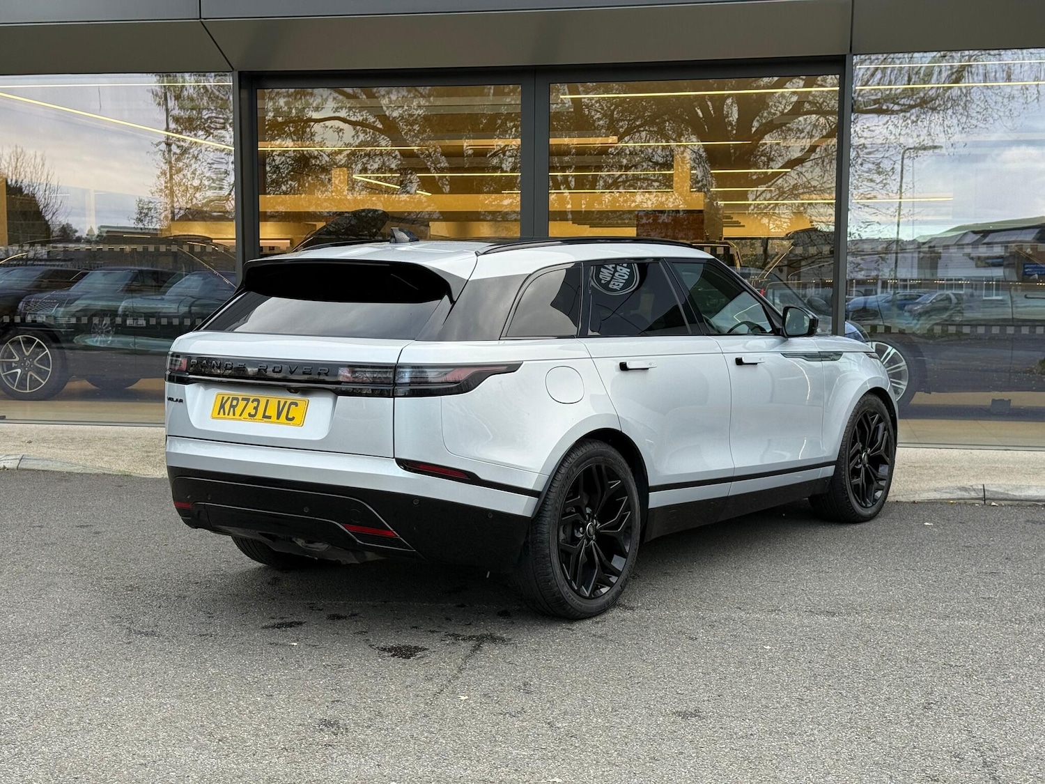 Used Land Rover Range Rover Velar 2023 for sale - 76619600: Photo 7