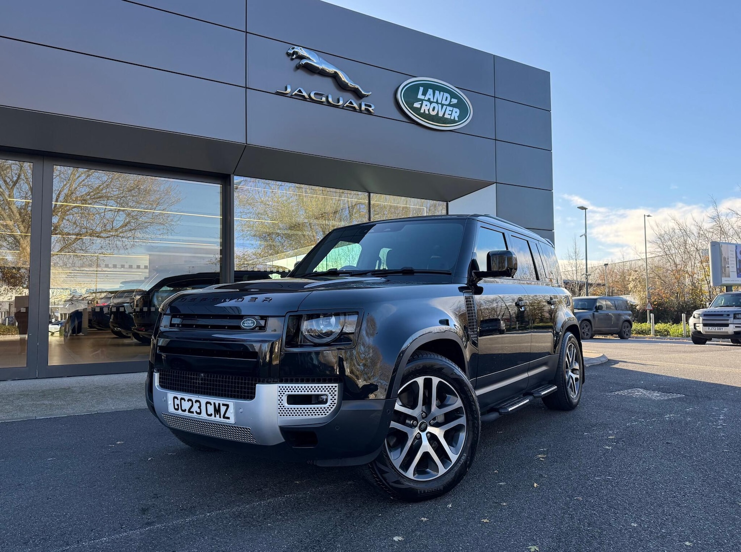 Used Land Rover Defender 2023 for sale - 76645762: Photo 28