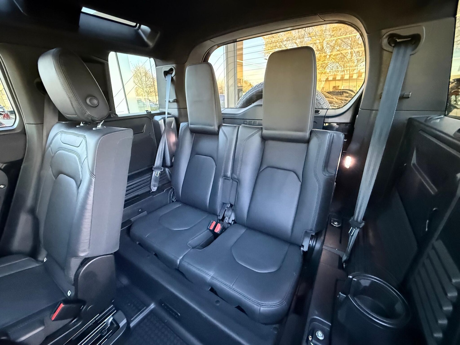 Used Land Rover Defender 2023 for sale - 76645762: Photo 35