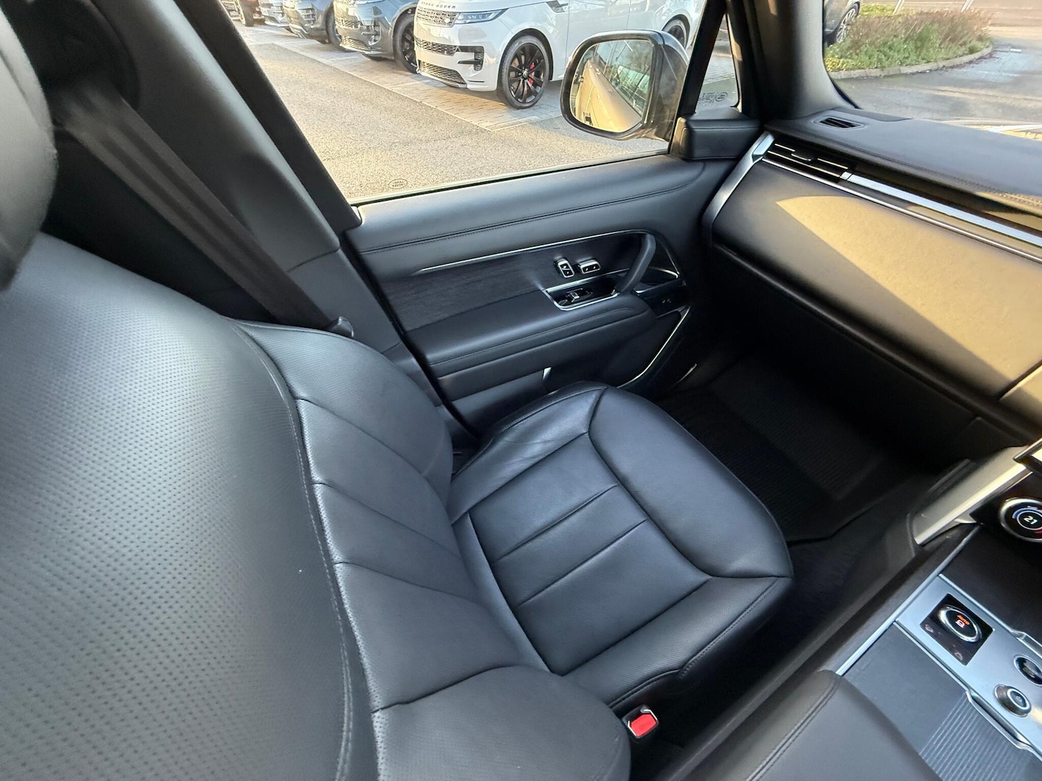 Used Land Rover Range Rover 2023 for sale - 77016178: Photo 12